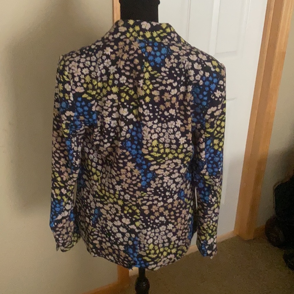 Riley and Rae Flower Blazer - Picture 3 of 5